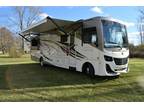 2020 Holiday Rambler INVICTA 34MB King Bed, Queen Bunk, 2 Convertible Beds