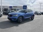 2021 Volvo XC40 R-Design