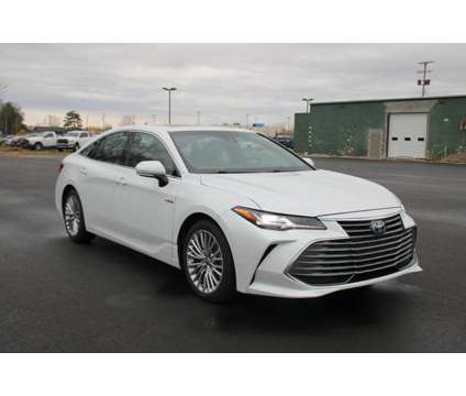 2020 Toyota Avalon Hybrid Limited is a White 2020 Toyota Avalon Hybrid Limited Hybrid in Bay City MI