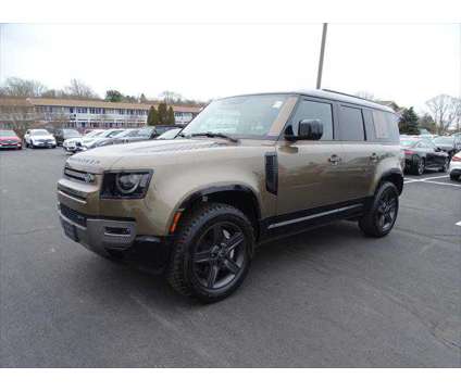 2023 Land Rover Defender 110 X-Dynamic SE is a 2023 Land Rover Defender 110 Trim SUV in Middletown RI