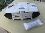 CALIFONE 2395AV-02 CD/CASSETTE PLAYER/RADIO BOOMBOX NEW OUT OF BOX w REMOTE 2011