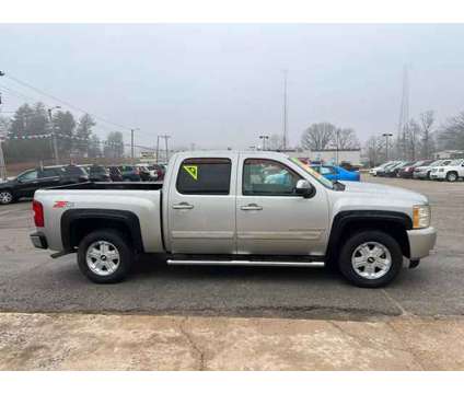 2007 Chevrolet Silverado 1500 Crew Cab for sale is a Silver 2007 Chevrolet Silverado 1500 Crew Cab Car for Sale in Mountain View MO