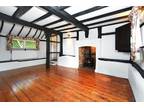4 bedroom detached house for sale in Hill Green, Leckhampstead, Newbury