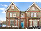 2 bedroom apartment for sale in Ettrick Road, Chichester, West Susinteraction