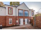 2 bed house for sale in Cavell Court, IP12,
