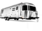 2024 Airstream Globetrotter 30RB Twin