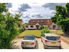 4 bed house for sale in Marconi Bungalows, CM16, Epping