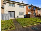 Blackbraes Road, East Kilbride, South Lanarkshire, G74 3 bed terraced house for