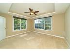 Condo For Sale In Fishers, Indiana