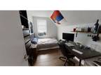 Rent a 6 room apartment of m² in Ottawa (533 Chapel)