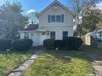 34 Wiggins Ave, Patchogue, NY 11772 - MLS 3515366