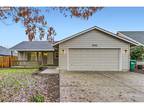 2732 12TH AVE, Forest Grove OR 97116