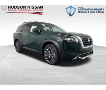 2024 Nissan Pathfinder SL is a Green 2024 Nissan Pathfinder SL SUV in Charleston SC