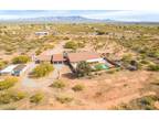 6912 S Pintek Ln, Hereford, AZ 85615