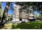 3 bedroom flat for sale in Poole, BH13 - 33807052 on