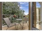 2 bedroom property for sale in Weybridge, KT13 - 35780018 on