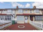 4 bed house to rent in Bond Road, CR4, Mitcham