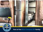 2024 Airstream Globetrotter 27FB Twin 28ft