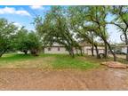 220 Creedmore Dr, Liberty Hill, TX 78642