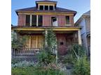 5618 Missouri St Detroit, MI -