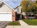 1640 Buttonwood Cir #3123 - Schaumburg, IL 60173 - Home For Rent