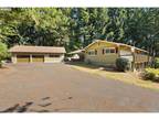 17901 S EDGEWOOD LN, Oregon City OR 97045