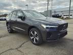 2024 Volvo XC60 Recharge T8 Plus Dark Theme