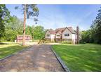 5 bedroom detached house for sale in Cuttinglye Road, Crawley Down, Crawley