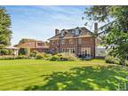 5 bedroom detached house for sale in Ludham, NR29
