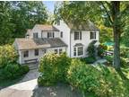 391 Weed St, New Canaan, CT 06840