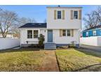 91 Atwater St, Milford, CT 06460