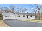 71 Hitching Post Ln, Fairfield, CT 06824