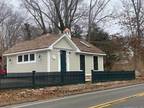 853 Leetes Island Rd, Guilford, CT 06437