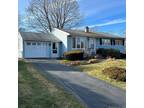 5 Avon Pl, Groton, CT 06355