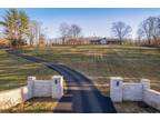 1098 New Britain Ave, Rocky Hill, CT 06067