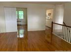 10 Hamilton Ct #e, Stamford, CT 06902