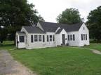 312 E LACLEDE ST, Malden, MO 63863 Single Family Residence For Sale MLS#