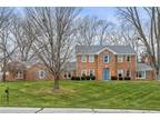 435 CHESHIRE FARM LN, Town and Country, MO 63141 Single Family Residence For