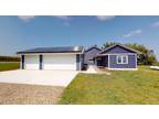 2506 S 32nd St Clear Lake, IA