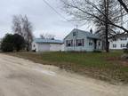 124 E Wilbur St Hawkeye, IA