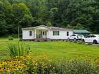 7158 WOLF CREEK RD, Yeaddiss, KY 41777 Single Family Residence For Sale MLS#