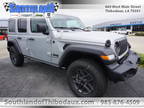 2024 Jeep Wrangler Silver, 11 miles