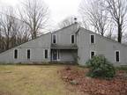 186 White Pond Rd, East Fishkill, NY 12582