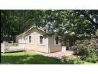 24 Holiday Dr, Hopatcong, NJ 07843