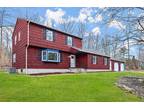 35 Oakwood Dr, Oxford, CT 06478