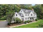 100 Valley Rd, New Canaan, CT 06840