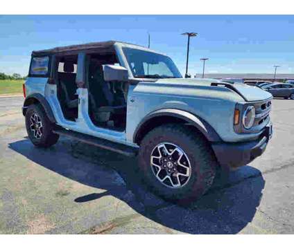 2022UsedFordUsedBroncoUsed4 Door 4x4 is a Grey 2022 Ford Bronco Car for Sale in Watseka IL