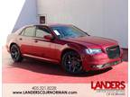 2023 Chrysler 300 Red, new