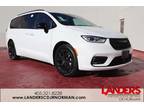 2024 Chrysler Pacifica White, new