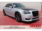 2023 Chrysler 300 Silver, new